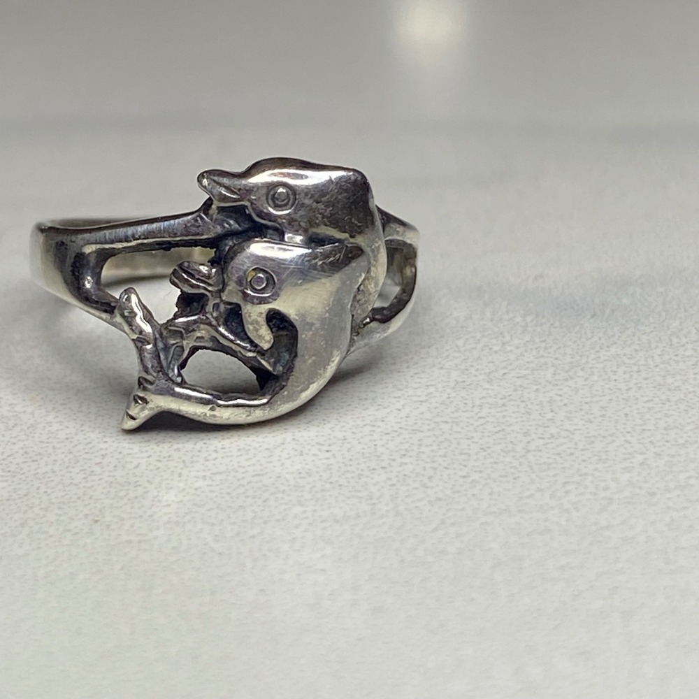 Vintage Sterling Silver Dolphin Ring Size 4 Animal Ocean Nautical‎ Jewelry